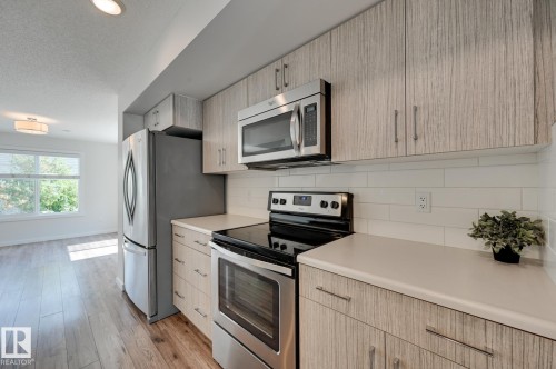 26 2215 24 Street, Edmonton, AB - Indoor Photo Showing Kitchen With Stainless Steel Kitchen