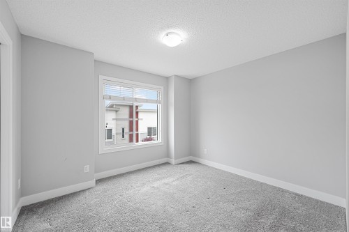 30 804 Welsh Drive, Edmonton, AB - Indoor Photo Showing Other Room