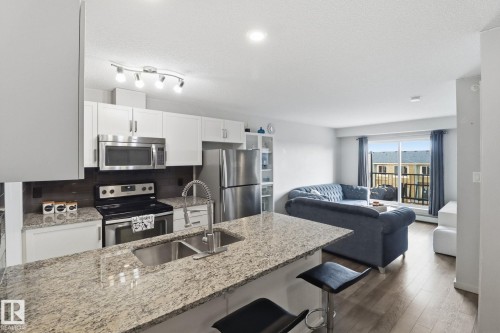 432 390 Windermere Road Nw, Edmonton, AB - Indoor Photo Showing Kitchen With Double Sink With Upgraded Kitchen