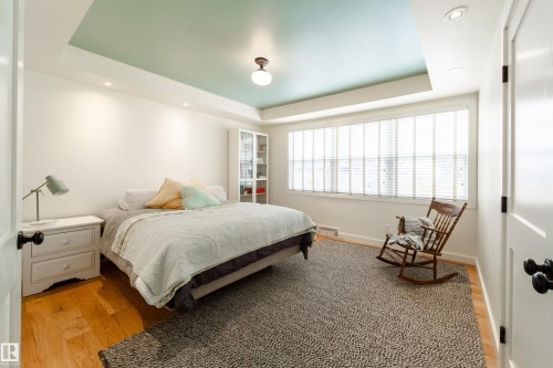2nd bedroom on main level - 8332 120 Street, Edmonton, AB - Indoor Photo Showing Bedroom