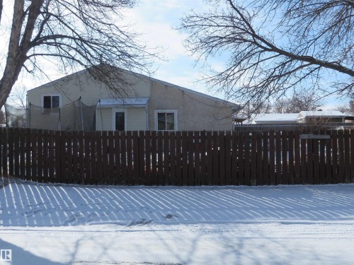 102 Chungo Crescent, Devon, AB - Outdoor