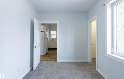 11029 95 Street, Edmonton, AB - Indoor Photo Showing Other Room
