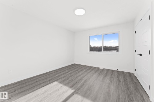 3 Pierwyck Loop, Spruce Grove, AB - Indoor Photo Showing Other Room