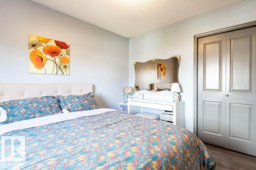 16820 57 Street, Edmonton, AB - Indoor Photo Showing Bedroom