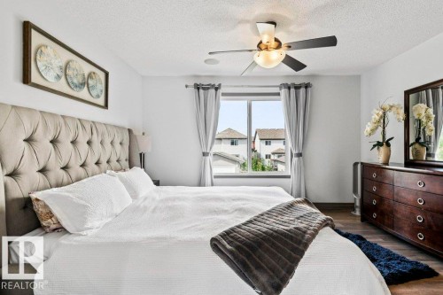 16820 57 Street, Edmonton, AB - Indoor Photo Showing Bedroom
