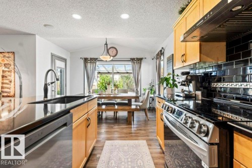 16820 57 Street, Edmonton, AB - Indoor Photo Showing Kitchen With Upgraded Kitchen
