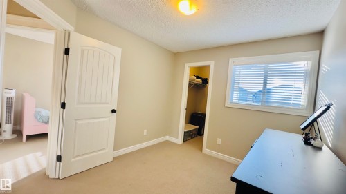 1542 33A Street, Edmonton, AB - Indoor