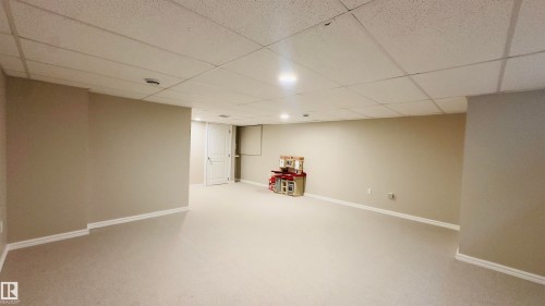 1542 33A Street, Edmonton, AB - Indoor