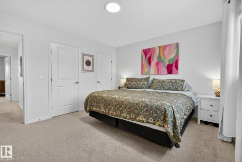 203 Charlesworth Drive, Edmonton, AB - Indoor Photo Showing Bedroom