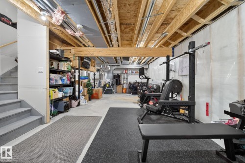 203 Charlesworth Drive, Edmonton, AB - Indoor