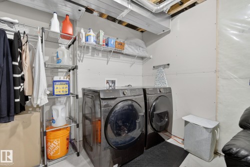 203 Charlesworth Drive, Edmonton, AB - Indoor Photo Showing Laundry Room
