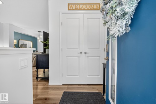 203 Charlesworth Drive, Edmonton, AB - Indoor Photo Showing Other Room