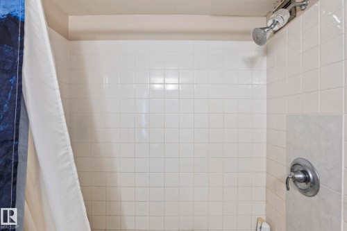 1602 10883 Saskatchewan Drive Nw, Edmonton, AB - Indoor Photo Showing Bathroom