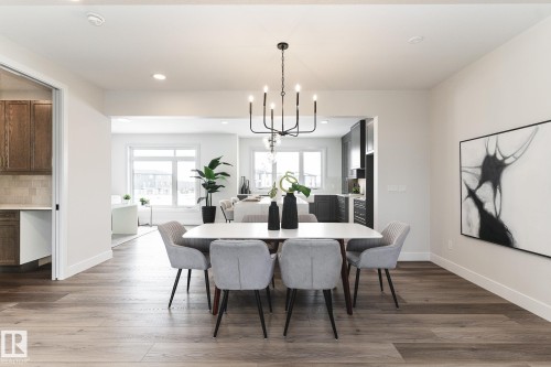 25 7121 May Crescent, Edmonton, AB - Indoor Photo Showing Dining Room