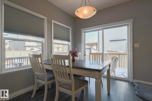 16 Hartwick Gate, Spruce Grove, AB - Indoor Photo Showing Dining Room