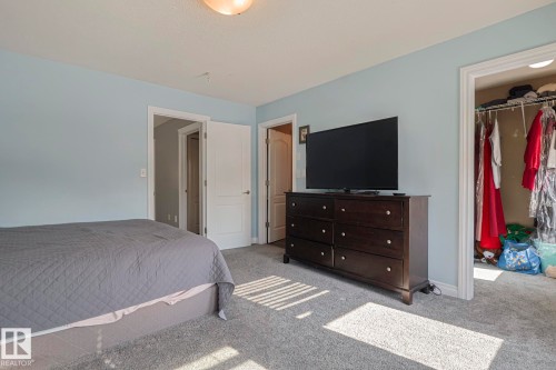 16 Hartwick Gate, Spruce Grove, AB - Indoor Photo Showing Bedroom