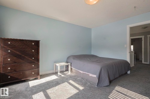 16 Hartwick Gate, Spruce Grove, AB - Indoor Photo Showing Bedroom
