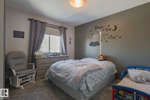 16 Hartwick Gate, Spruce Grove, AB - Indoor Photo Showing Bedroom