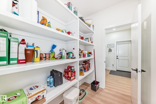 14 Edgefield Way, St. Albert, AB - Indoor With Storage