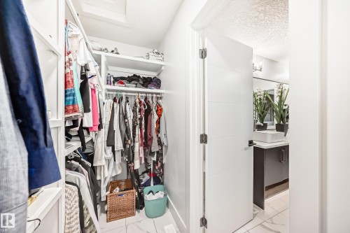 14 Edgefield Way, St. Albert, AB - Indoor With Storage