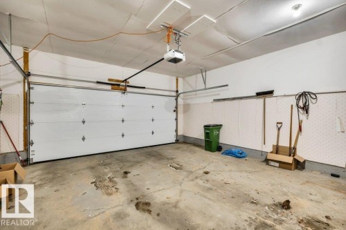 8146 27 Avenue, Edmonton, AB - Indoor Photo Showing Garage