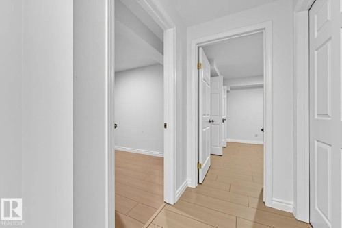 2536 35 Street, Edmonton, AB - Indoor Photo Showing Other Room