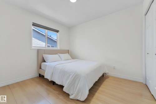 2536 35 Street, Edmonton, AB - Indoor Photo Showing Bedroom