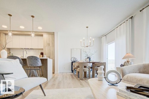 8628 183 Avenue, Edmonton, AB - Indoor