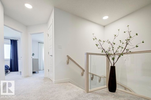 8628 183 Avenue, Edmonton, AB - Indoor Photo Showing Other Room