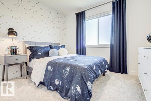 8628 183 Avenue, Edmonton, AB - Indoor Photo Showing Bedroom