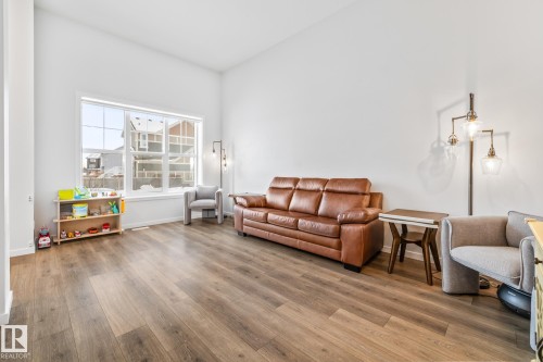 17227 3 Street, Edmonton, AB - Indoor Photo Showing Other Room