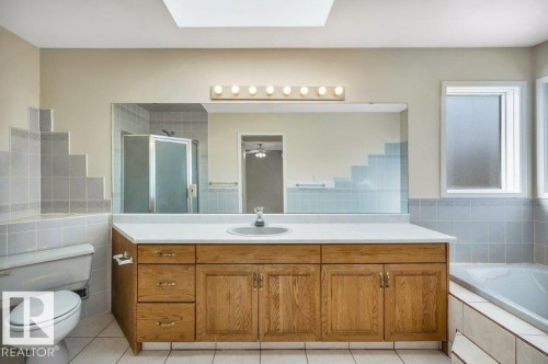 20 Alphonse Crest, St. Albert, AB - Indoor Photo Showing Bathroom