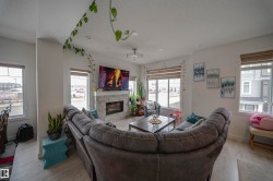 62 2215 24 Street  Edmonton, AB T6T 1A6