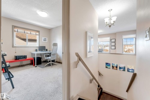 12063 21 Avenue Sw, Edmonton, AB - Indoor Photo Showing Other Room