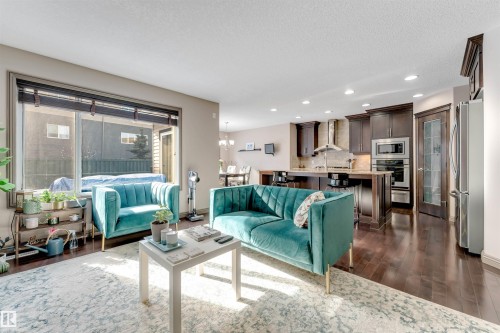 12063 21 Avenue Sw, Edmonton, AB - Indoor Photo Showing Living Room