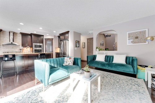 12063 21 Avenue Sw, Edmonton, AB - Indoor Photo Showing Living Room