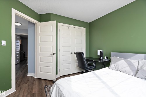 34 Spruce Boulevard, Leduc, AB - Indoor Photo Showing Bedroom