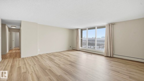406 12121 Jasper Avenue, Edmonton, AB - Indoor Photo Showing Other Room