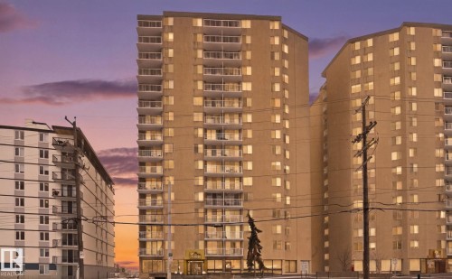 406 12121 Jasper Avenue, Edmonton, AB - Outdoor