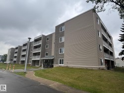 311 18204 93 Avenue  Edmonton, AB T5T 2V2