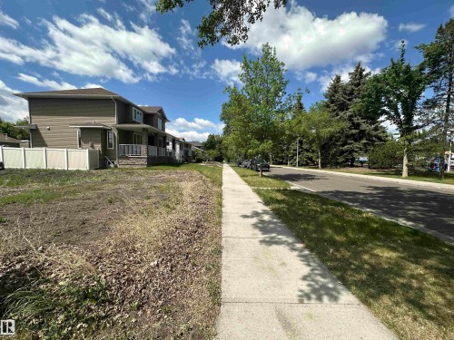 8527 77 Avenue, Edmonton, AB 