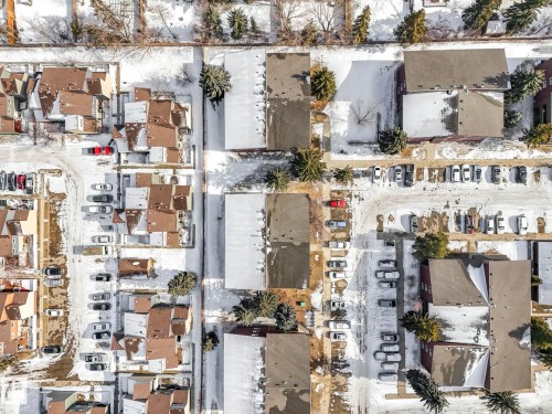 319 2323 119 Street, Edmonton, AB - Outdoor