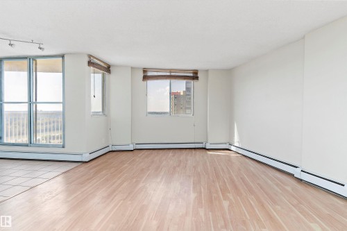 1401 12141 Jasper Avenue, Edmonton, AB - Indoor Photo Showing Other Room