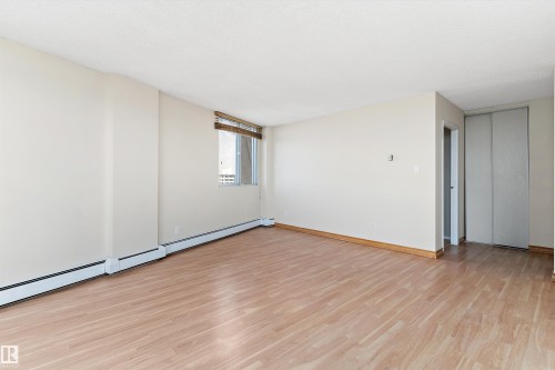 1401 12141 Jasper Avenue, Edmonton, AB - Indoor Photo Showing Other Room