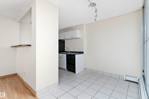 1401 12141 Jasper Avenue, Edmonton, AB - Indoor