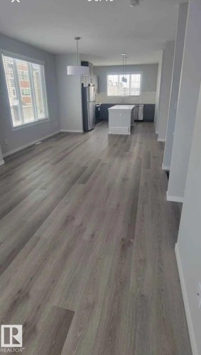 54 320 Secord Boulevard, Edmonton, AB - Indoor Photo Showing Other Room