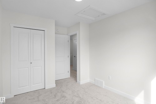 31 Eton Link, Spruce Grove, AB - Indoor