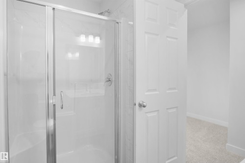 5145 River'S Edge Way Nw, Edmonton, AB - Indoor Photo Showing Bathroom