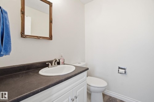 38 Laydon Drive, St. Albert, AB - Indoor Photo Showing Bathroom