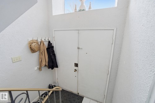 38 Laydon Drive, St. Albert, AB - Indoor Photo Showing Other Room